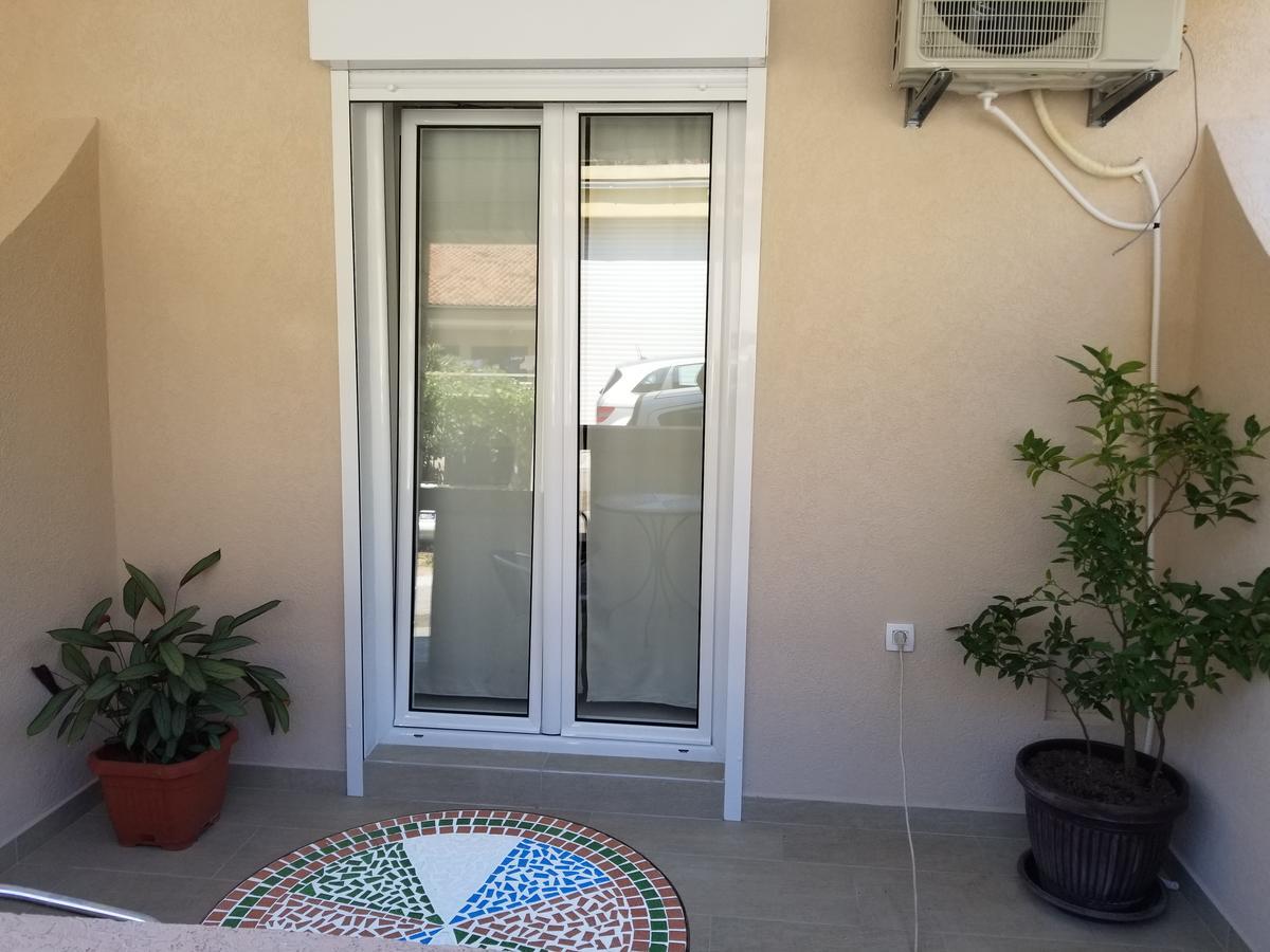 בודווה Apartments Vida מראה חיצוני תמונה